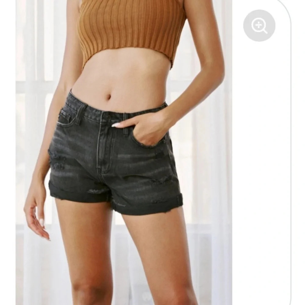 KanCan NEW Black Wash High Rise Torn Cuffed Shorts Size 28